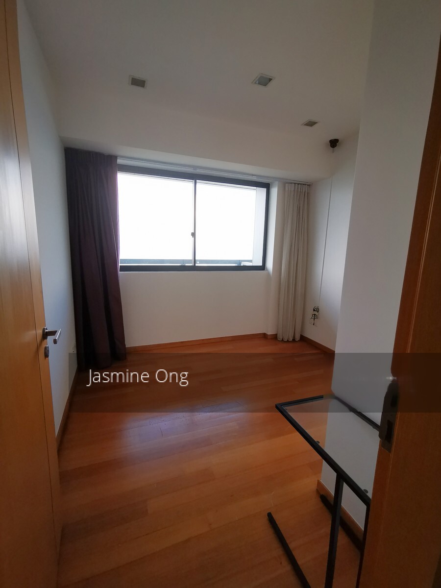 Marina Bay Residences (D1), Condominium #303805591
